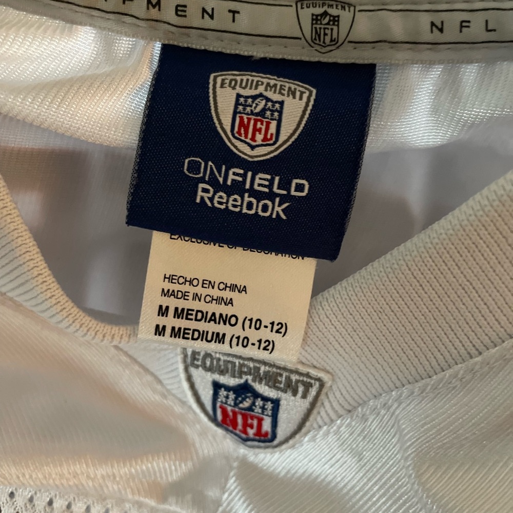 1 jacket 2 jersey’s - Picture 5 of 14